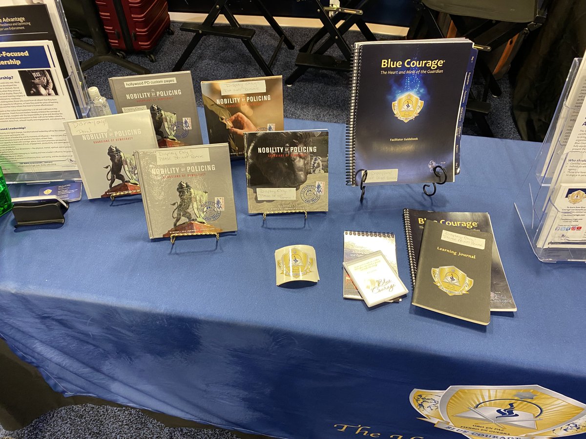 bluecourage's tweet photo. A great last day at IACP! Thank you to everyone who stopped by to just say โHiโ and to all those who discovered the true value of Blue Courage for the first time! Thank you team for all your hard work! #IACP #bluecourage #purpleresolve #leleadership #officerhealthandwellnes https://t.co/4DfCzyxkZ7
