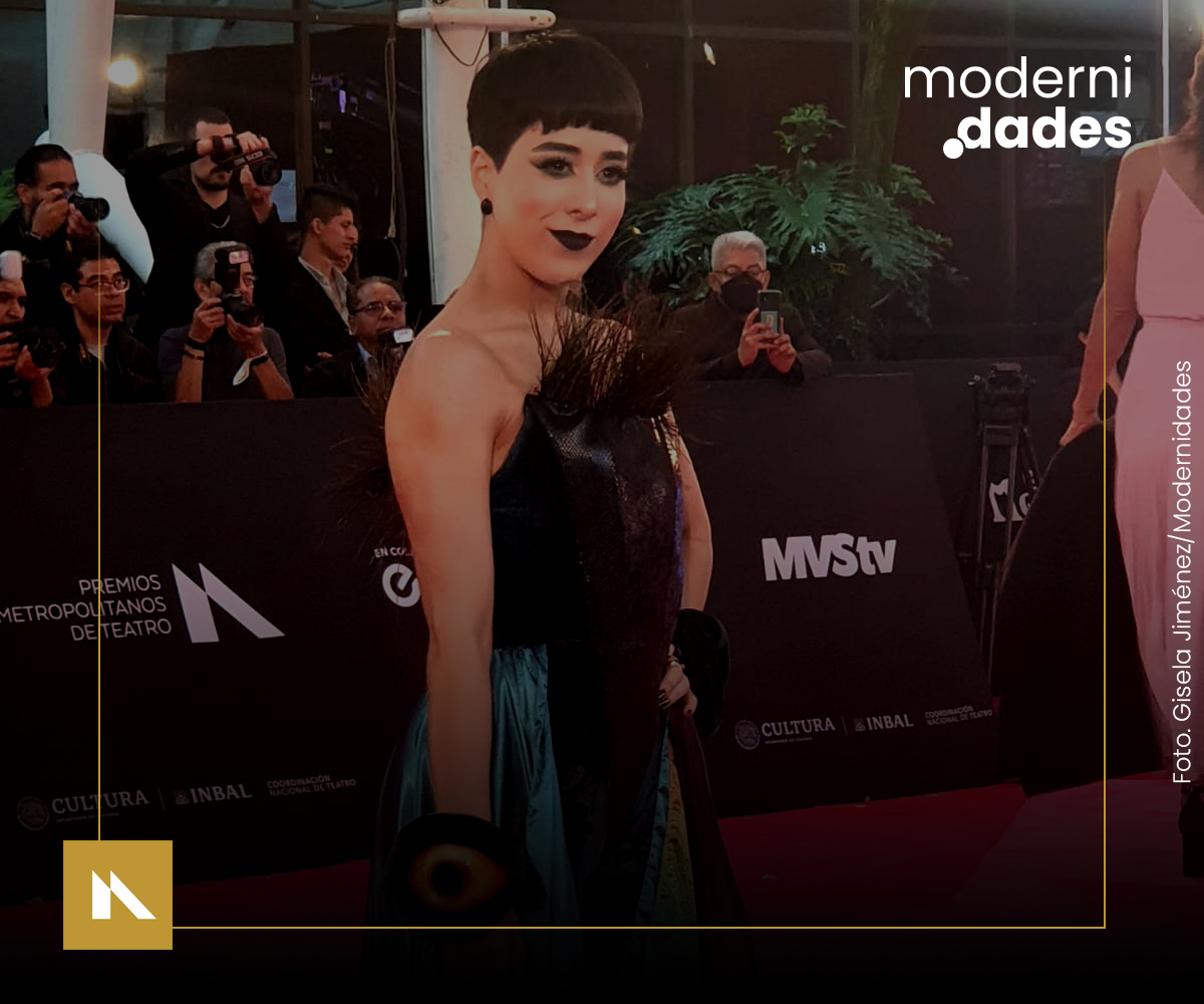 ModernidadesMX's tweet photo. #ModernidadesEnLosMetro

Pura celebridad desfilando por la #alfombraroja de @losmetromx 

😎😍💖 https://t.co/MReJMfbYFN
