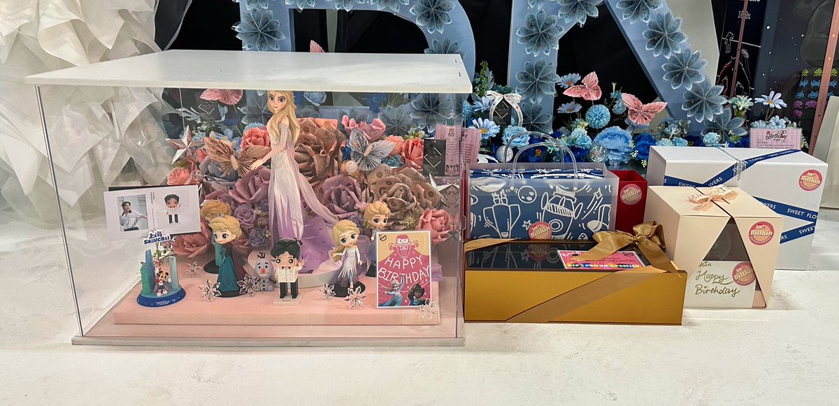 BillkinPudding1's tweet photo. Maybe a belated gift list🤣
But our love is always there 🥰

 #bbillkin
 #Happy23rdBILLKINDay https://t.co/DyfVsJ27GO