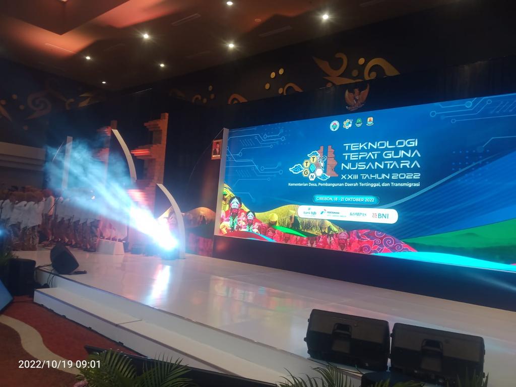 #TTGNusantara
#TTGNusantara

Mention ke:
<a href="/jokowi/">Joko Widodo</a> 
<a href="/halimiskandarnu/">ABDUL HALIM ISKANDAR</a>
@Kemendespdtt
<a href="/malik_haramain/">malikharamain</a>
<a href="/imansyukri/">Iman Sukri</a>
<a href="/taufikmadjid71/">IG : taufik.madjid</a>
@yusradaridesa 
<a href="/azzameldzikrie/">#SantriIndonesia</a> 
<a href="/tppkemendes/">TPP KEMENDES</a>