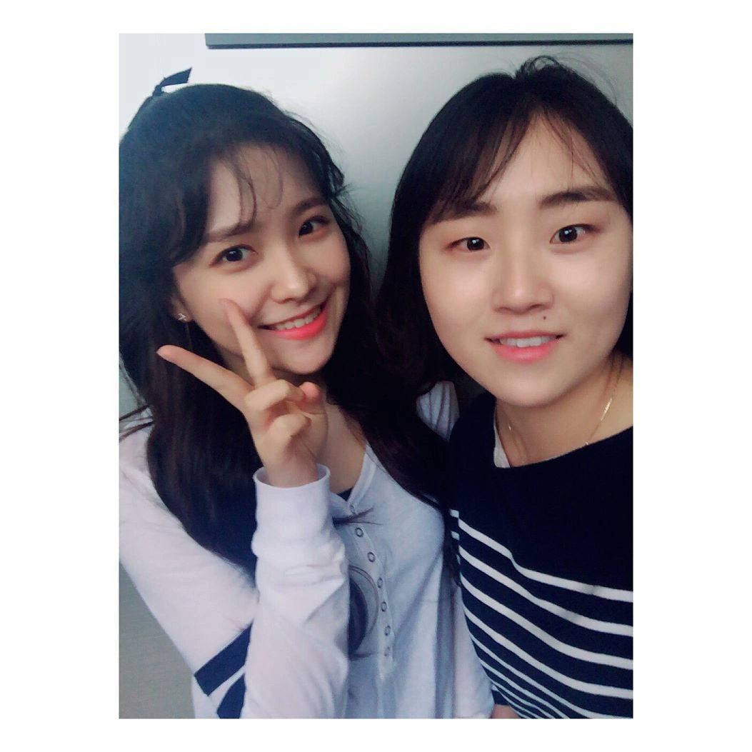 REDSAVAGETWT's tweet image. Las lindas #𝕂ensh1nㅡcb están haciendo su regreso y claramente me puse linda para estar a la altura #LevelU𝚙. Disfrute muchísimo de las nuevas canciones, ¡felicitaciones guapas!😽

𝑟ookie's⠀🍬 ⁺ ⠀𝕔andy⠀:⠀#megum𝔦