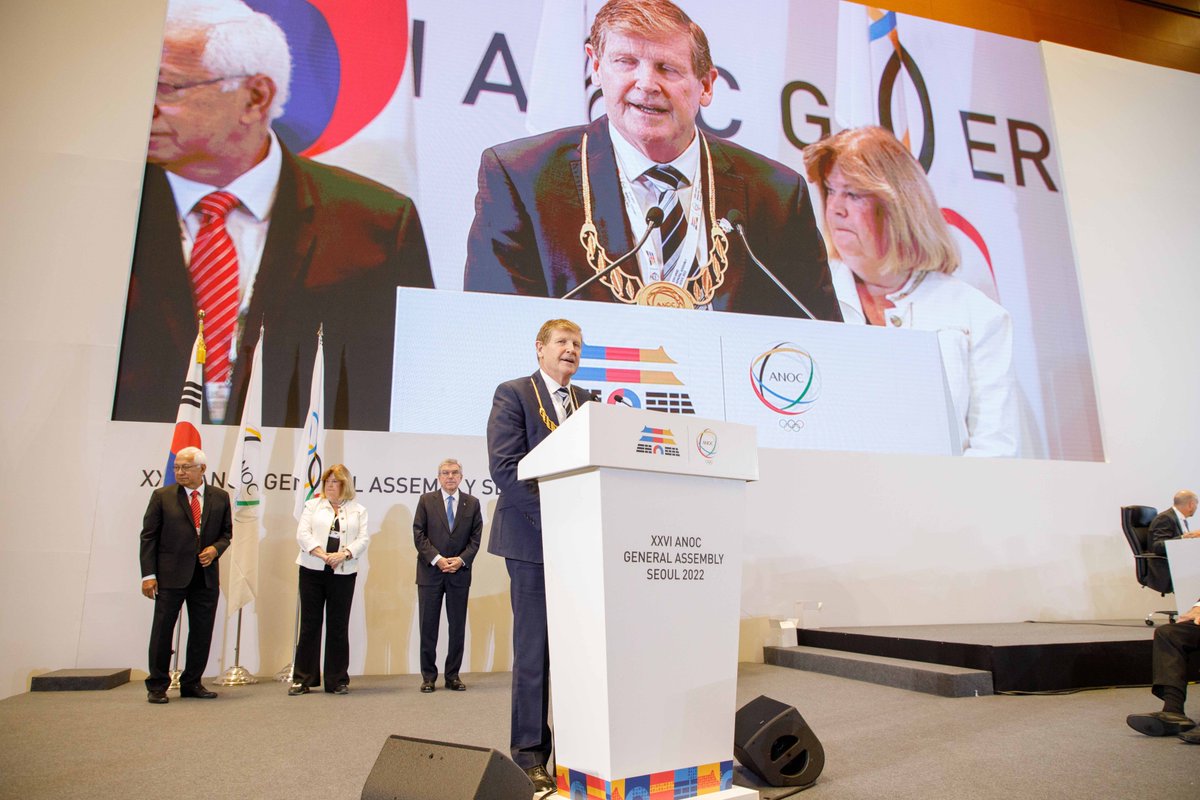 oceaniaolympic's tweet photo. Outgoing @TheNZTeam (NZOC) President, Mike Stanley, received the ANOC Merit Award during the XXVI Association of National Olympic Committees (ANOC) General Assembly today in Seoul, Korea. 

#ANOCMeritAward #TheNZTeam #NZOC #OceaniaTogether https://t.co/yKBuezxlIw