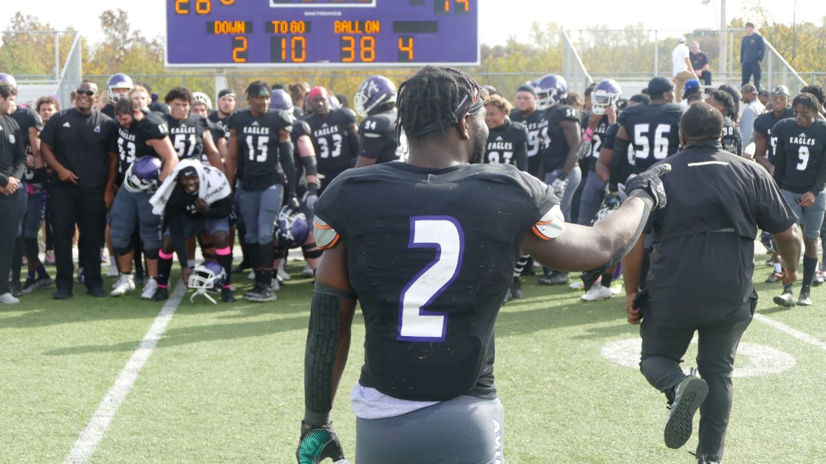 WEEKEND RECAP:

#24 Avila scored the game's final 28 points to rally and beat #9 Bethel in a marquee home victory on Saturday. 

#EagleEmpire #LLJB

📰:avilaathletics.com/article/2987