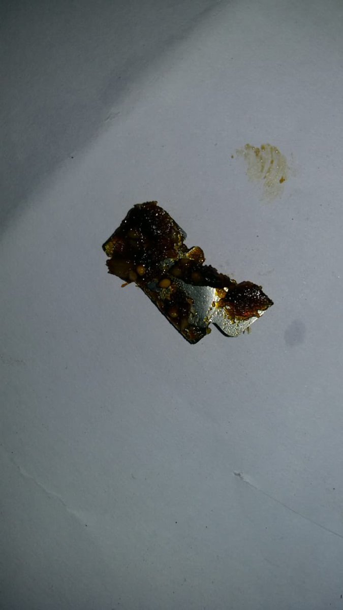 sanjs_25's tweet photo. Found blade in Gulati’s Sweets. Imagine if someone had eaten this, it would’ve costed them their life. I always loved gulatis but this is extremely DISAPPOINTING!!! 

Please retweet this for safety purpose. People need to know and be very careful while consuming outside food. https://t.co/vUZfhbz1as