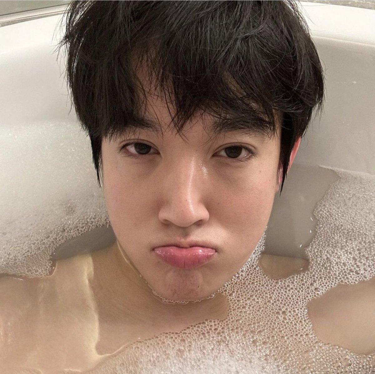 r_sao's tweet photo. สภาพพพ #notilter
ยังน่ารักอยู่เลยจร้า
เลข3นำทำไรหมอริทไม่ได้จริงๆ💋💚😁 #หลานรัก #mhorritz
#ritz_rueangritz https://t.co/GDFuP52OBp