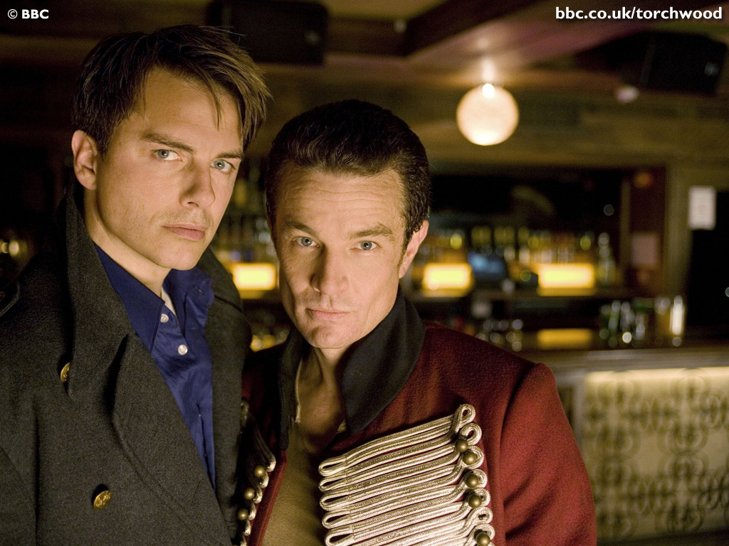 jamie_marsters's tweet photo. Pic of the Day: @JamesMarstersOf & @JohnBarrowman looking just *bea-u-tiful* in #Torchwood S2 promo pic
#JamesMarsters #JohnBarrowman #CaptainJohnHart #CaptainJackHarkness #Honestly #ThoseJawlines #ThoseCheekbones #FACIALSTRUCTURE #SorryForYelling #ButYouGetMe https://t.co/yqWsjHTa4B
