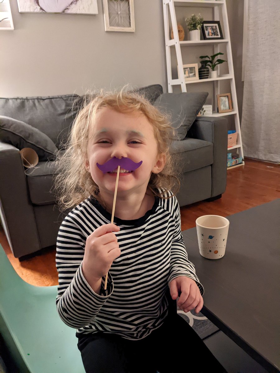 Polishfire1's tweet photo. My daughter is Gallagher https://t.co/enRq4vkNjq