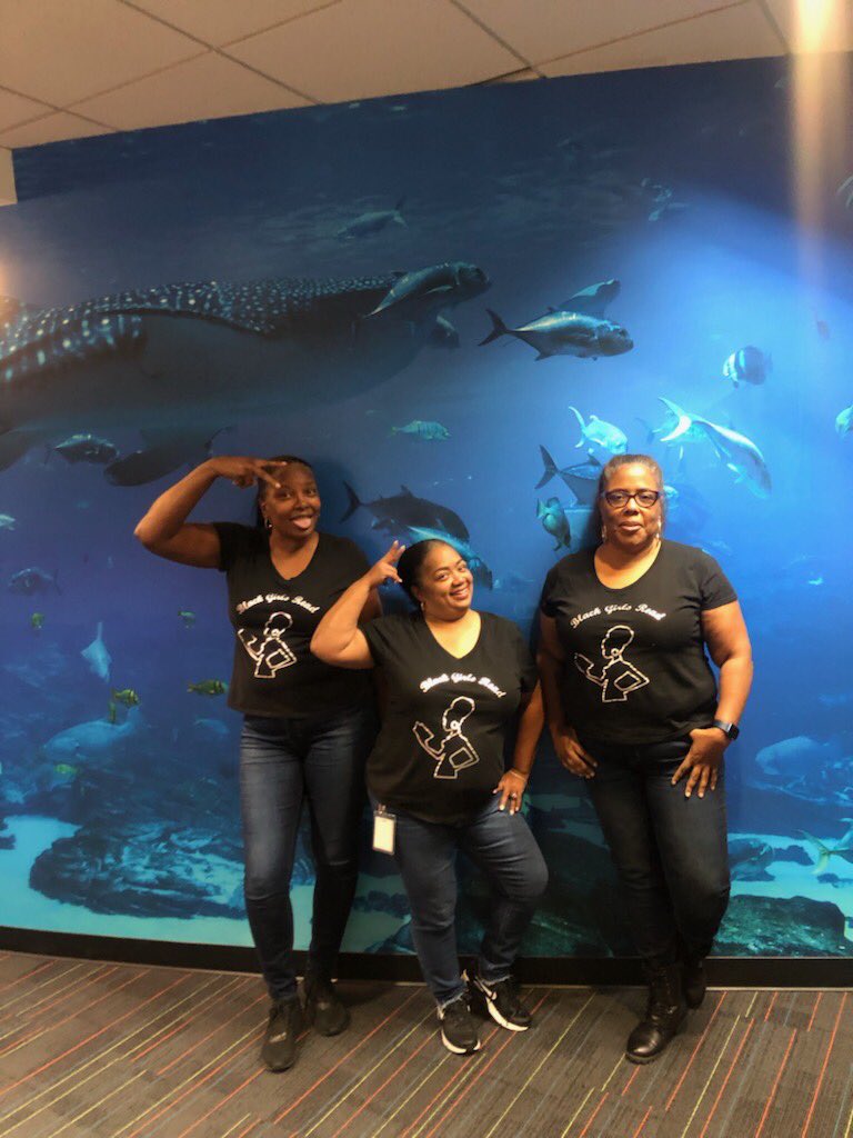 ATL_BB_22's tweet photo. Twinning..twinning….twinning. It’s twin day #atlready #gwr #growthwithrespect #garciaculture @GarciaBeProud https://t.co/FFLGAYz1Mq