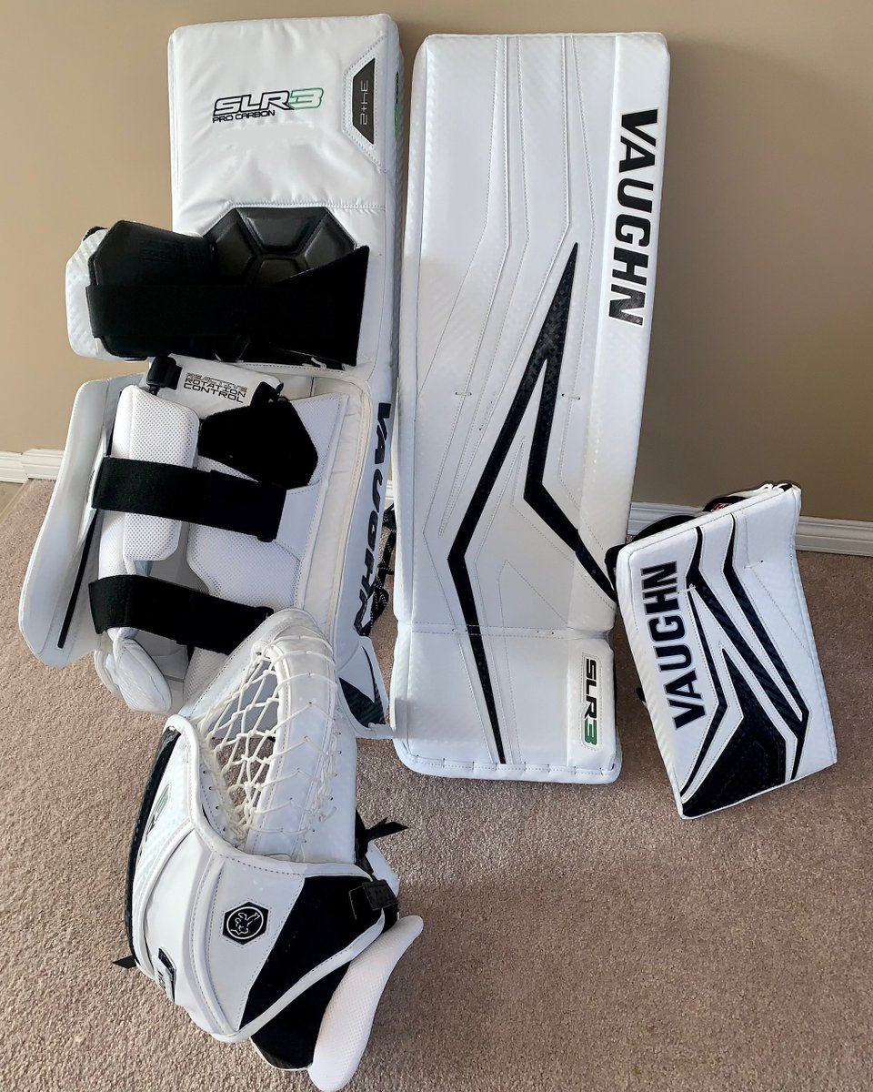 GoldInTheNetAB's tweet photo. Christmas in October? 🎄🎅🏻
🎁
When your new @VaughnHockey set-up arrives, it is!
What is on your #goalie's Christmas list? 🤔 📝
🥅

#BeaGOLDtender #GOLDtender
#tendylife #hockey #albertahockey
#BuiltByMike https://t.co/BpcG5Ik59E