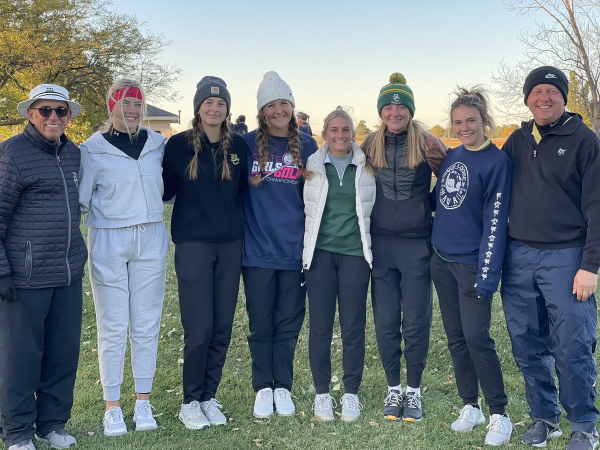 michelleronsick's tweet photo. 4th Place finish for the @BCCHS_Eagles at State today after a freeze delay 🥶 @KeiraRonsick led the way with a 3rd place finish overall, finishing in the top 15 at State all four years. 👏🏽⛳️🎉@BCCHS_AD @BCCHS_TV https://t.co/GcyrNFh6XD