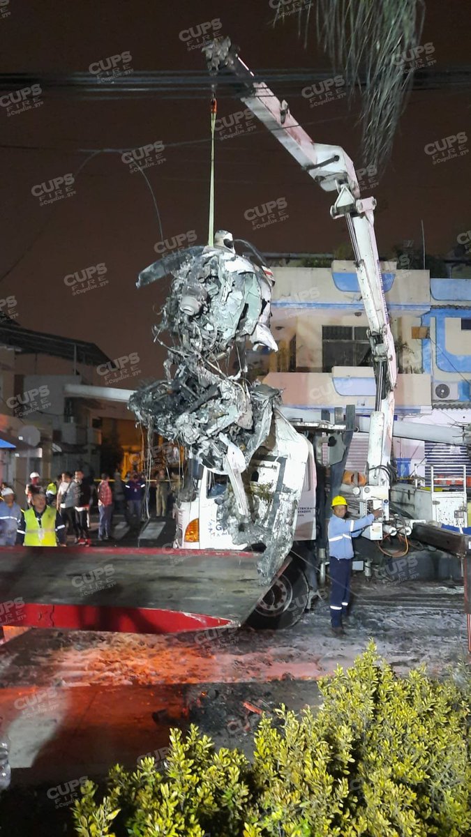 🇪🇨 CUPSFIRE on Twitter "🛩 Se realizan maniobras para retirar la