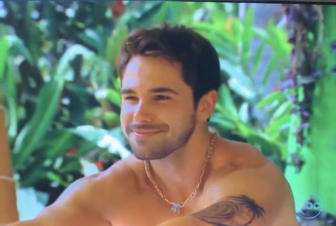 karla76075584's tweet photo. IM SORRY BUT IM ROOTING FOR THEM 🫶🏻🫶🏻 #BachelorInParadise https://t.co/E2iKy8aTwB