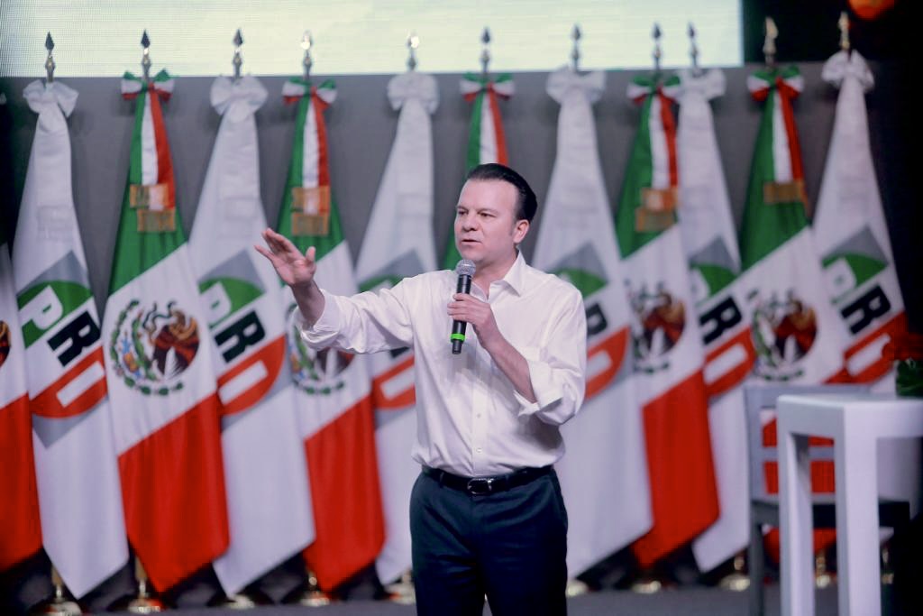 EVillegasV's tweet photo. Con visión, unidad y mucha humildad, hoy participamos en #DiálogosPorMéxico, al interior de mi partido el @PRI_Nacional. Se vienen grandes retos para nuestro país y desde Durango queremos ser ejemplo de un gobierno que trabaja con valor. https://t.co/f3an61BAcu