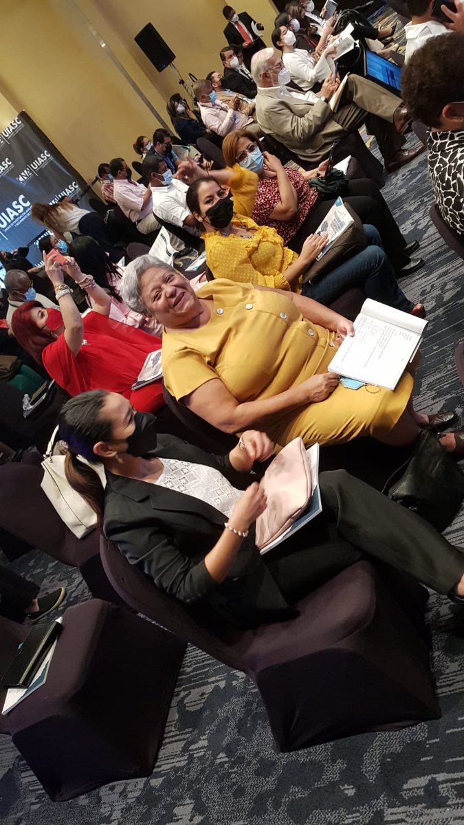 CQFH_HN's tweet photo. El dia de hoy nos hicimos presentes al la presentación del primer informe denominado #ParalisisSanitaria por parte del @cnahonduras. Juntos constuiremos un mejor futuro. https://t.co/zelp9IRhGW