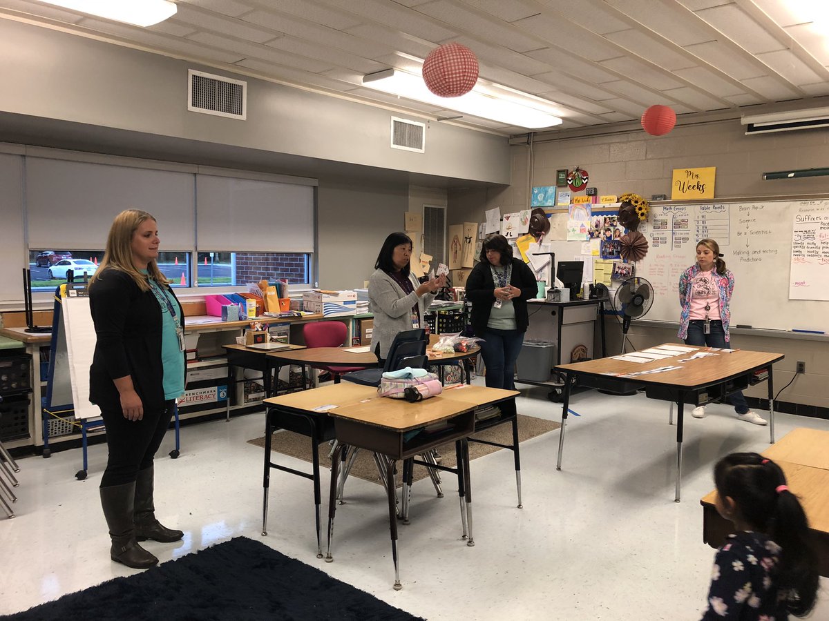 vandygriffs331's tweet photo. Thank you SES families and staff for your participation in our first Family Engagement! You make the positive difference!! @SESBulldog @YCSD https://t.co/4yoilXgk28