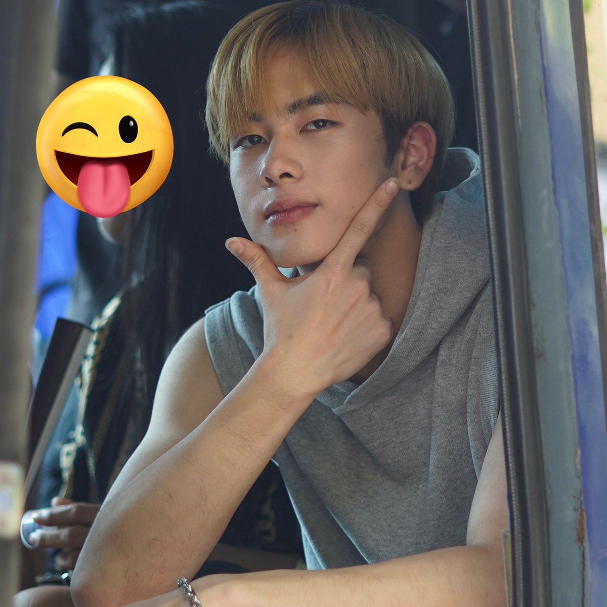 អធិរាជ😻🇰🇭 tweet media