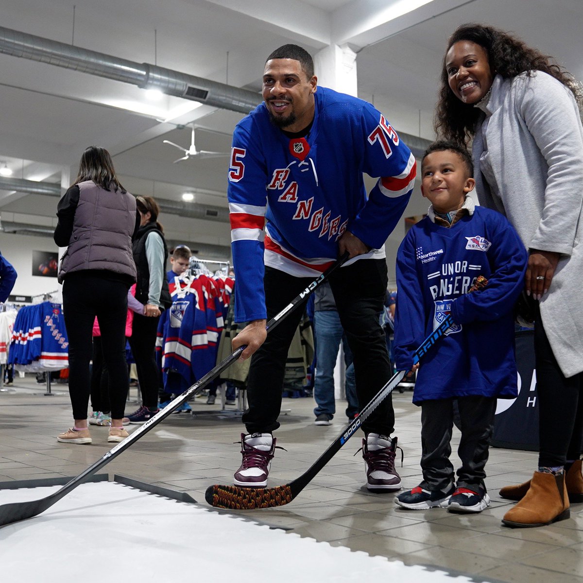 Reavo stopped by Pure Hockey in New Rochelle to help some of our <a href="/JuniorRangers/">Junior Rangers</a> get suited up for the season. 🤝