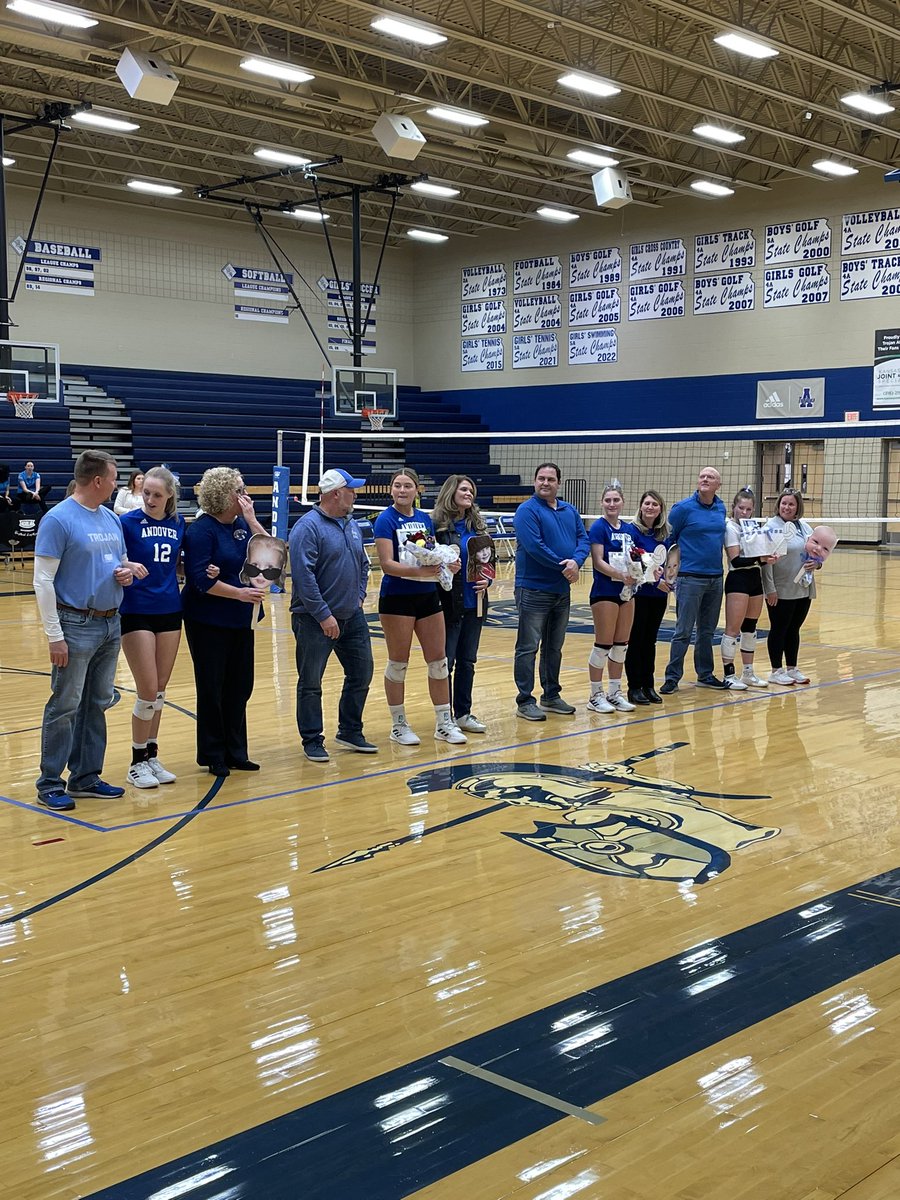 Thank you senior volleyball players and parents for 4 great years!