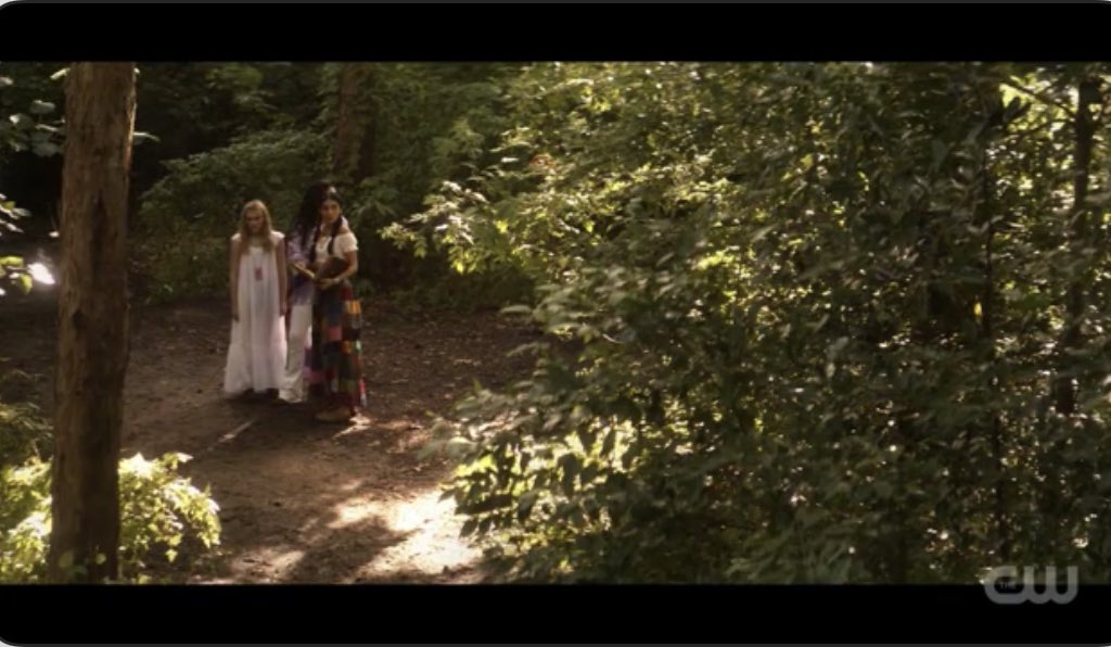 JodieAndrefski's tweet photo. That scenery is gorgeous. #thewinchesters #TWcomm https://t.co/owbdlVB85L