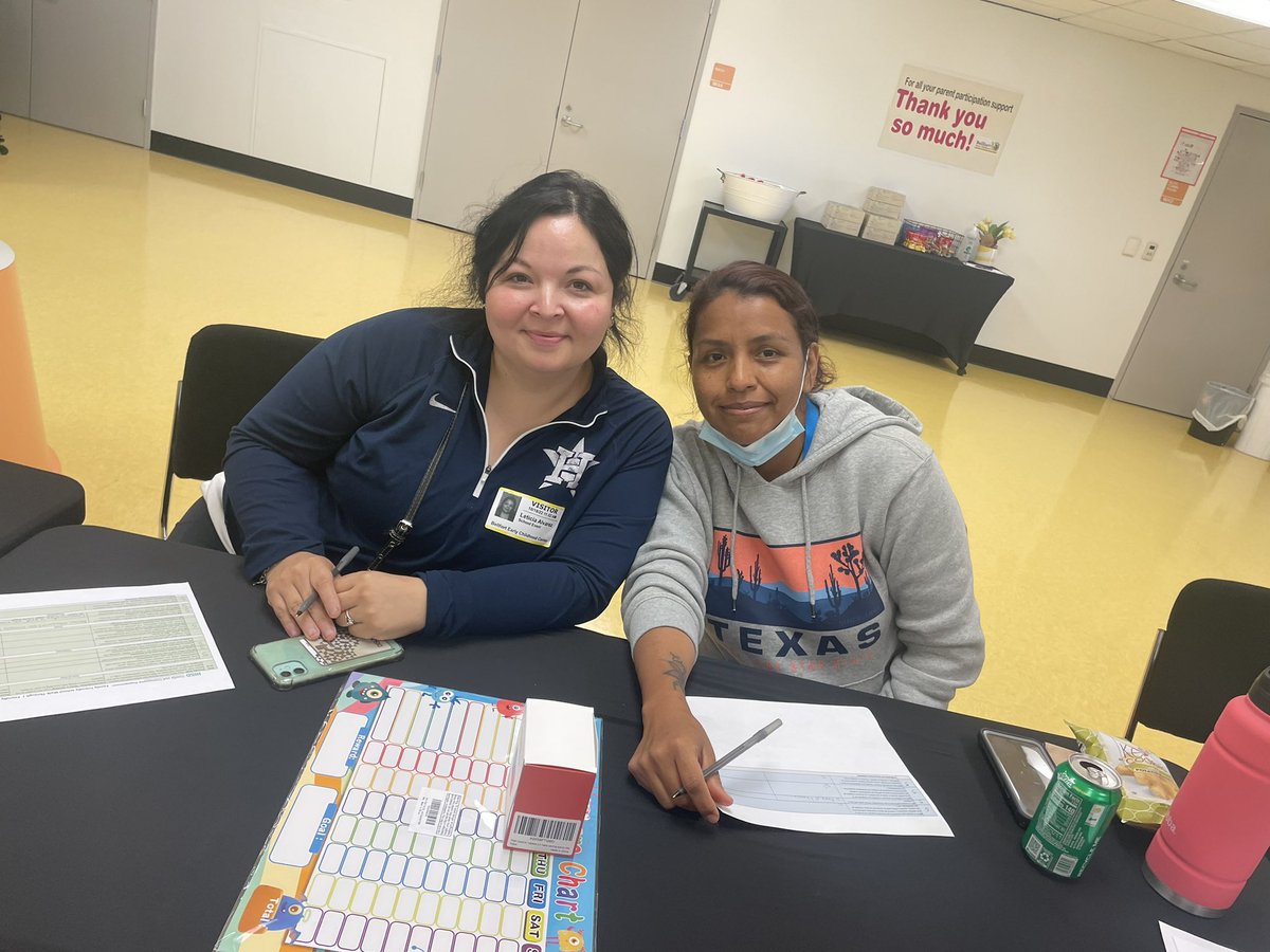 BellfortECCHISD's tweet photo. Thank you to our @HISDFACE representative and our amazing 🤩 parents for participating in our campus Family Friendly walkthrough today at The H.I.V.E.🐝 We appreciate the partnership 🤝🏼 and feedback to help make the H.I.V.E. Thrive this year and beyond! 🖤💛 https://t.co/MYVGqAhLOd