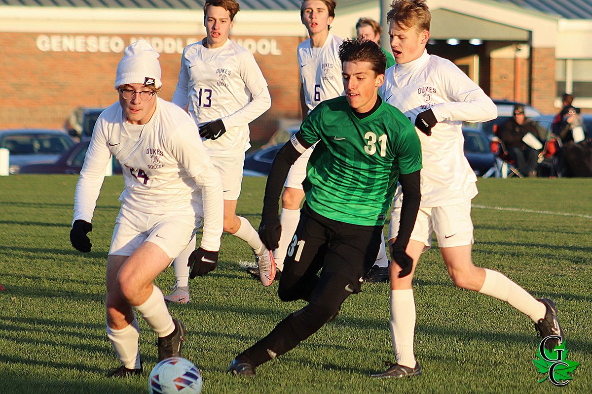 GeneseoCurrent's tweet photo. GHS Soccer ⚽️
2A Regional Semifinals
Leafs (11-7-1) advance to the 2A Regional Championship as they defeated Dixon 5-1 on Tuesday at the GHS! Conner Nelson scored the hat trick and Brayden Combs also added a couple goals in the win!

More 📸 https://t.co/owReYeCP30
@GHSSoccer2 https://t.co/BljJynsktB