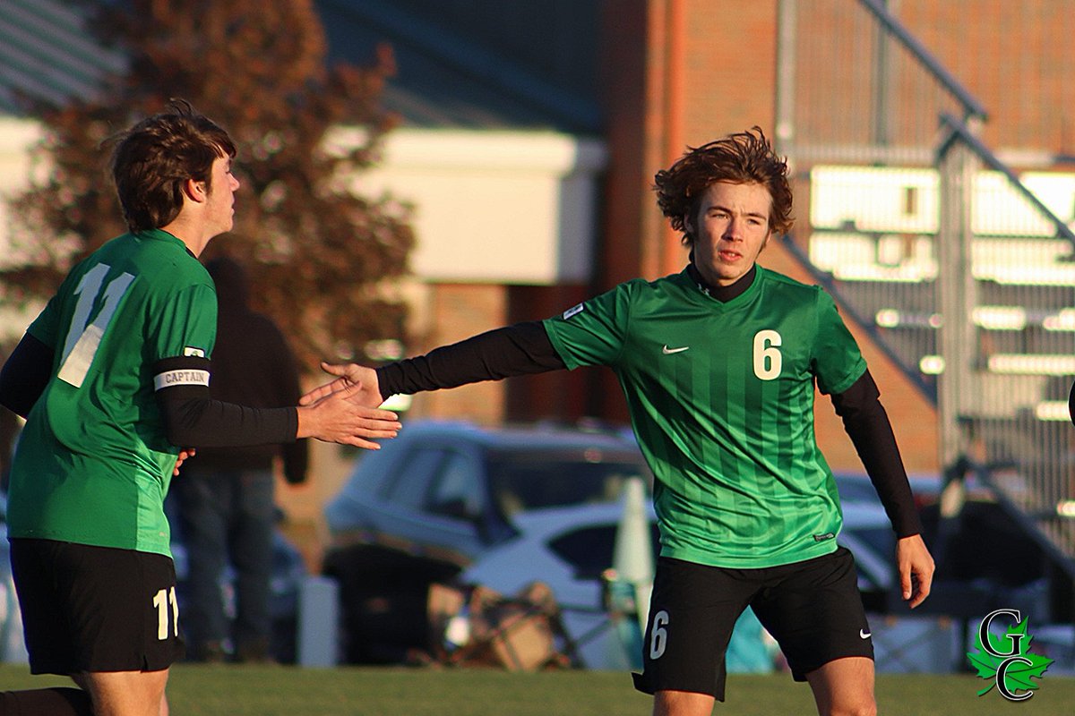 GeneseoCurrent's tweet photo. GHS Soccer ⚽️
2A Regional Semifinals
Leafs (11-7-1) advance to the 2A Regional Championship as they defeated Dixon 5-1 on Tuesday at the GHS! Conner Nelson scored the hat trick and Brayden Combs also added a couple goals in the win!

More 📸 https://t.co/owReYeCP30
@GHSSoccer2 https://t.co/BljJynsktB