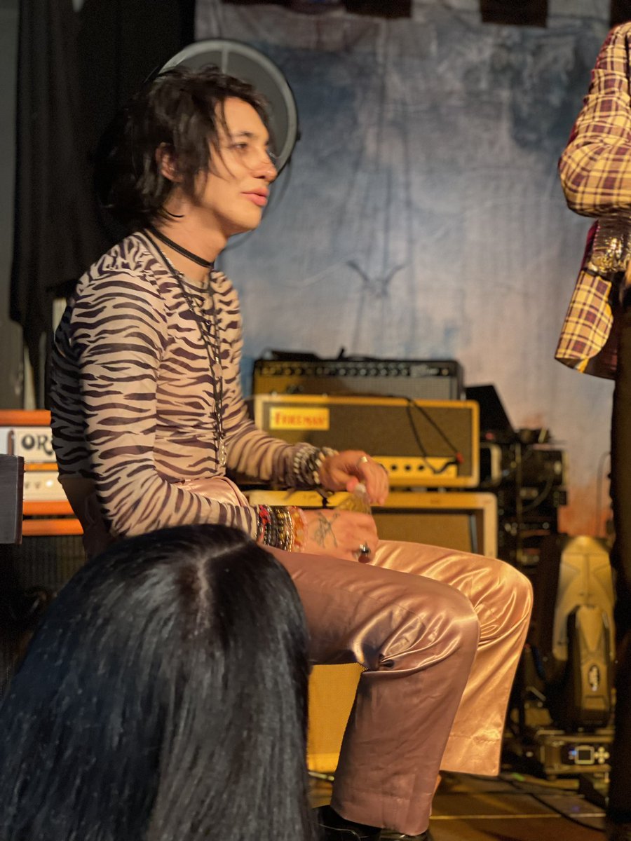 🃏sofia rian🃏 on Twitter "third picture is during the m&g when he