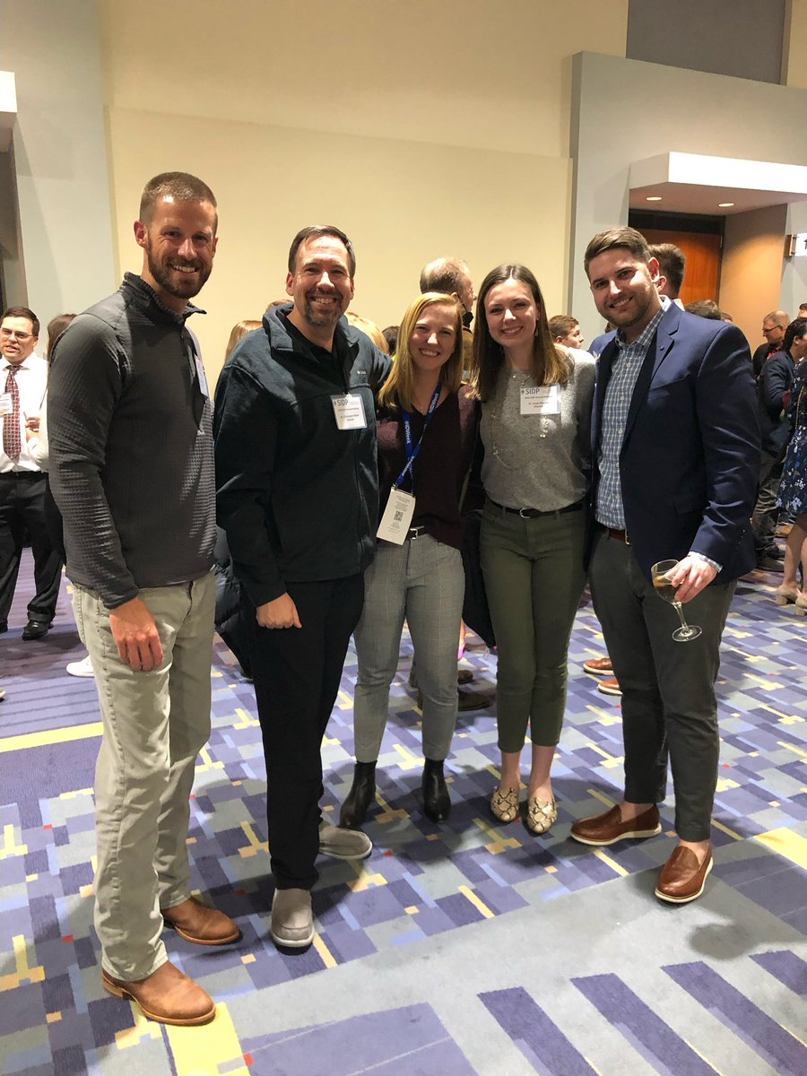 blandman19's tweet photo. Great to see all my @UGAPharmacy ID PharmDawgs here at @SIDPharm meeting with more on the way to DC for #idweek2022. #IDFTW @EmilyPlauche @moore_wjustin @Bruce_M_Jones @becca_bruning https://t.co/MtllFputjs