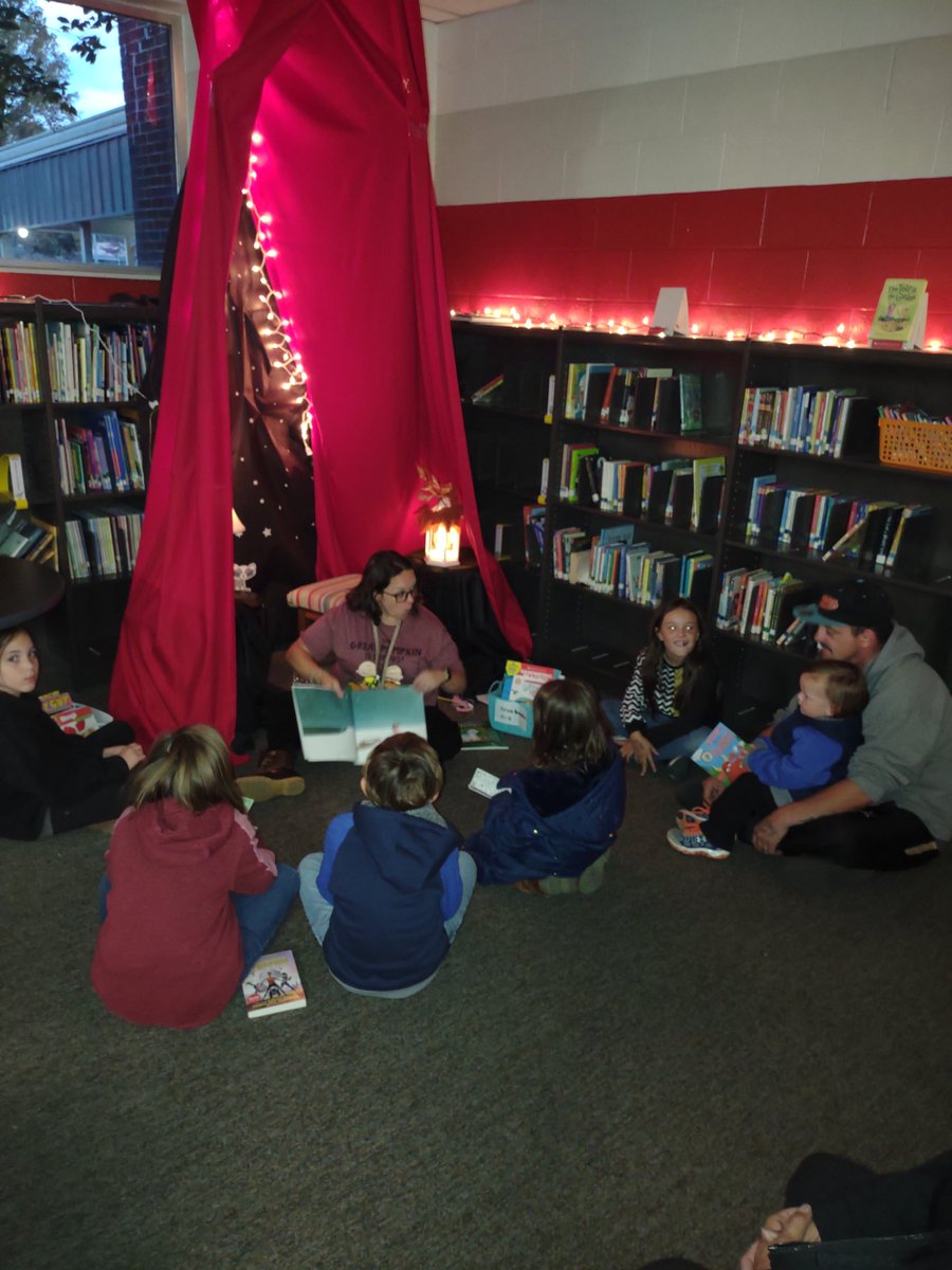 Thanks Dr. G from Vanderbilt for bringing the mobile planetarium to our family event. It made Reading Under the Stars a magical event!
