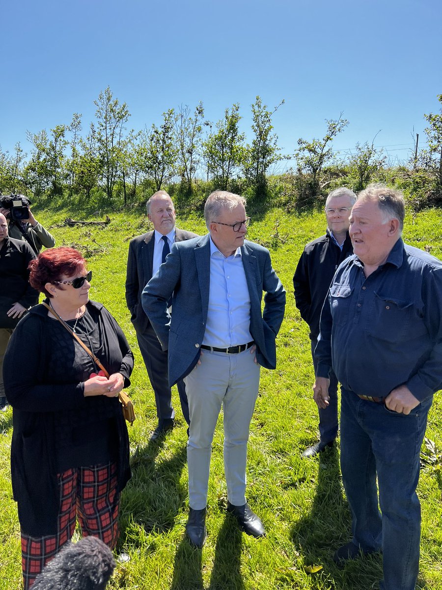 MonteBovill's tweet photo. Prime Minister @AlboMP is in Tasmania today, talking to locals impacted by flooding. Latrobe dairy farmer Michael Perkins tells him climate change is clearly making floods more frequent and more destructive @abcnews https://t.co/PYICgMkrXb