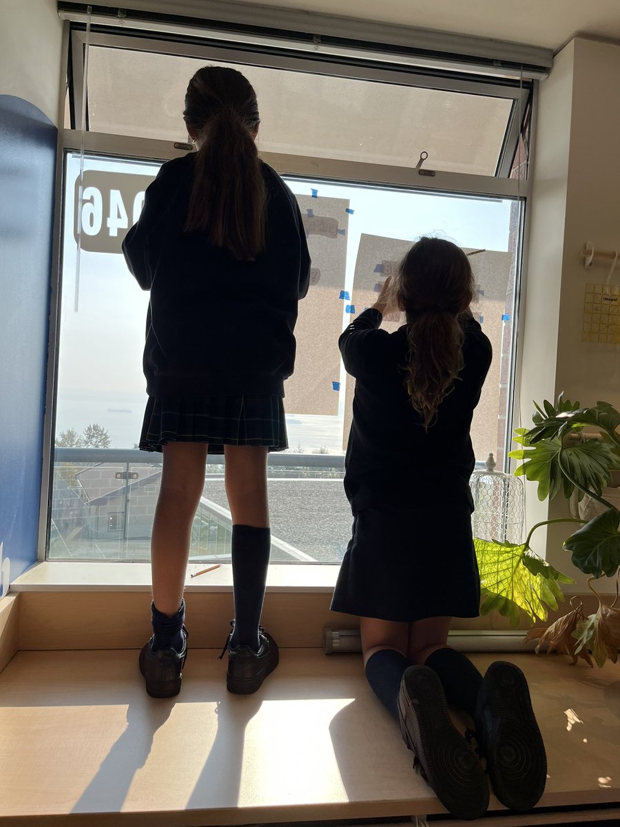 MsMapleBaxter's tweet photo. Starting to create “propaganda” posters for art 🎨 while learning about how leadership structures shape the way people live their lives 🫶 #ibed #ibart #inquiry https://t.co/cgKbOJVloy