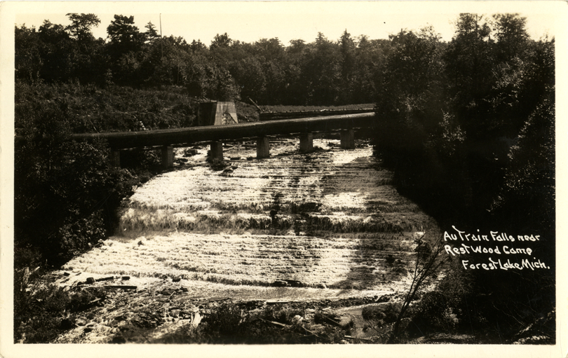 MichiganHist's tweet photo. Au Train Falls, Forest Lake - probably ca. 1930s-40s (BHC)
#AlgerCounty
https://t.co/9mhOeSK5O1 https://t.co/ZExpwYiHNS