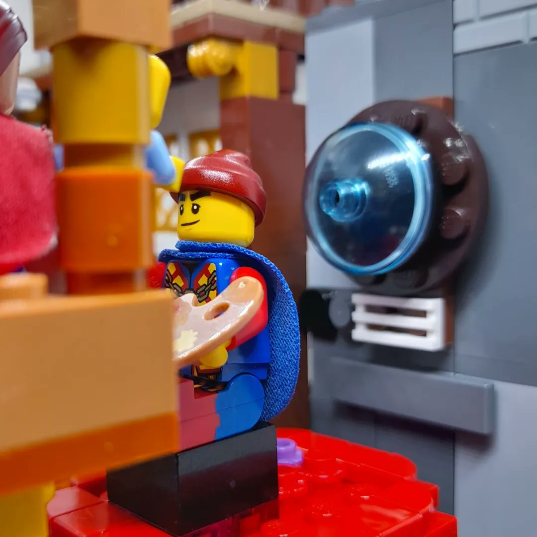 mog21's tweet photo. Today 18 October was the #Feast of #Saint #Luke here's #StLuke #painting the #Virgin and #child from #workshop of Quinten #Massys reinterpreted in @LEGO_Group after original @NationalGallery #quintenmassys #earlynetherlandishpainting #RENAISSANCE #arthistory #LEGO #artiststudio https://t.co/4CkwN92NA8