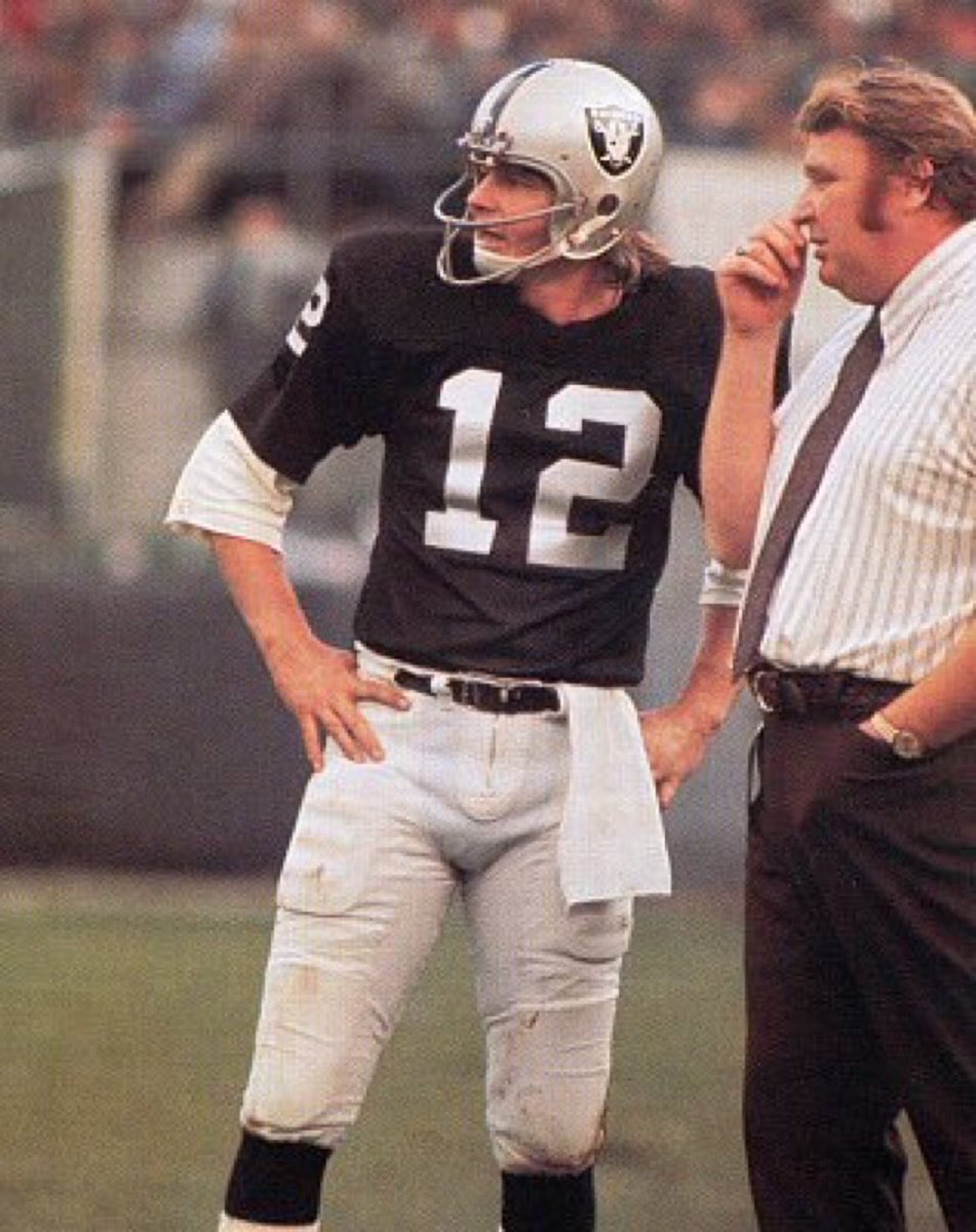 Super70sSports's tweet photo. "You see that?" 

“The blonde with big titties?" 

“No, Snake, the extra defensive back they just sent in. Jesus Christ." https://t.co/nfMXMv3Lax