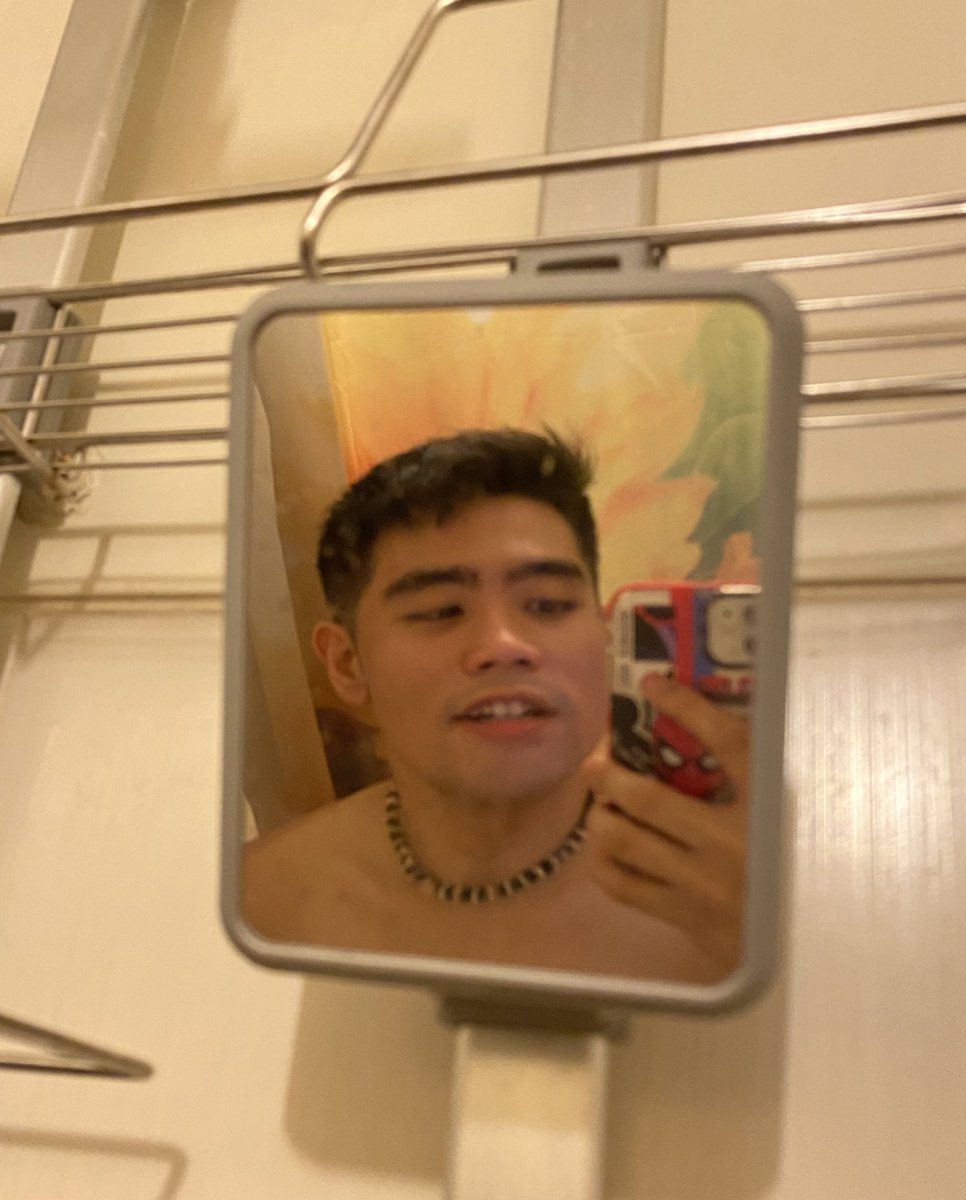 krist_pykreme's tweet photo. i am currently suffering the consequences of a small penis :( https://t.co/xNBIW8nooY