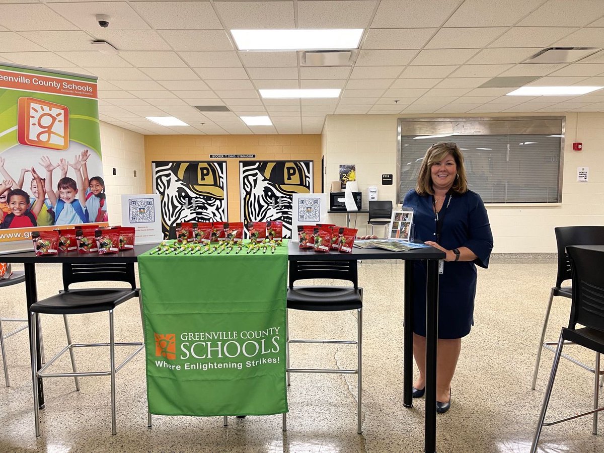 GCSHRJobs's tweet photo. It was a pleasure to "meet and greet" the participants involved in the teacher residency program at @ClemsonCofEd Clemson University. #TeachGCS #elevateteachers #yeahthatgreenville #education #careeropportunities https://t.co/1QNLlUSQiW