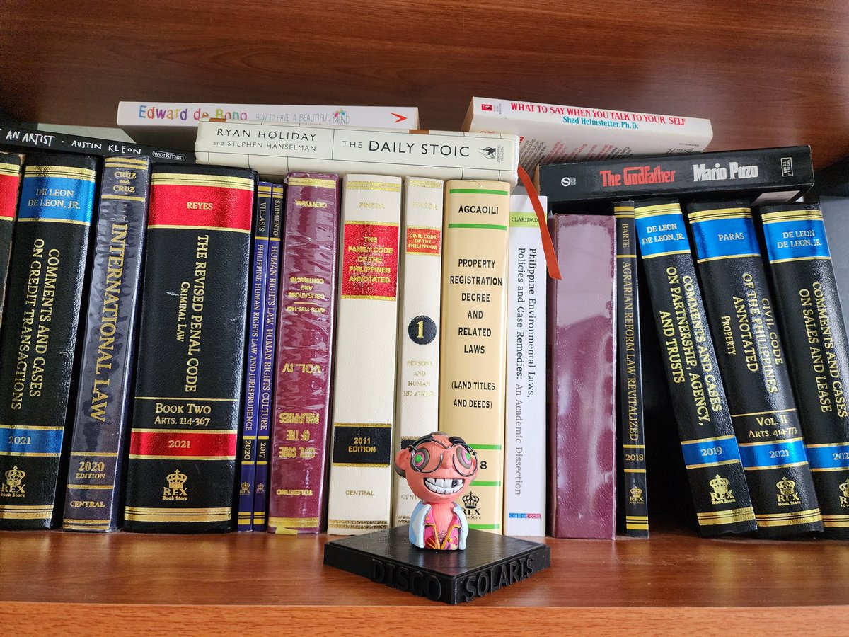 @TheRealDrPalmer sits perfectly on my office shelf. He's going to run out of warnings here for 'Bad word usage' Thank you, @punnobita for this beautiful piece.