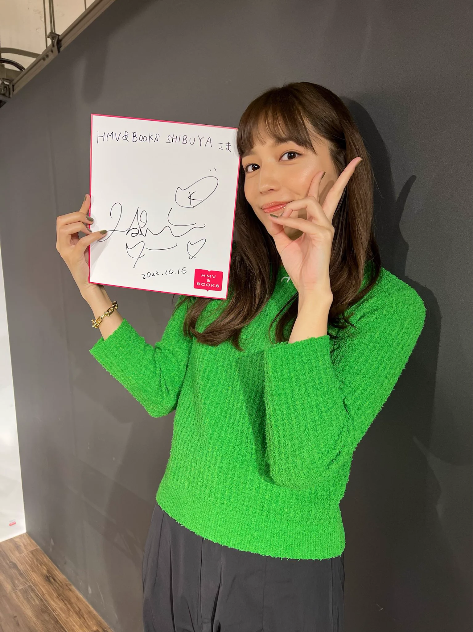 川口春奈 フォト＆スタイルブック【公式】 on X: 