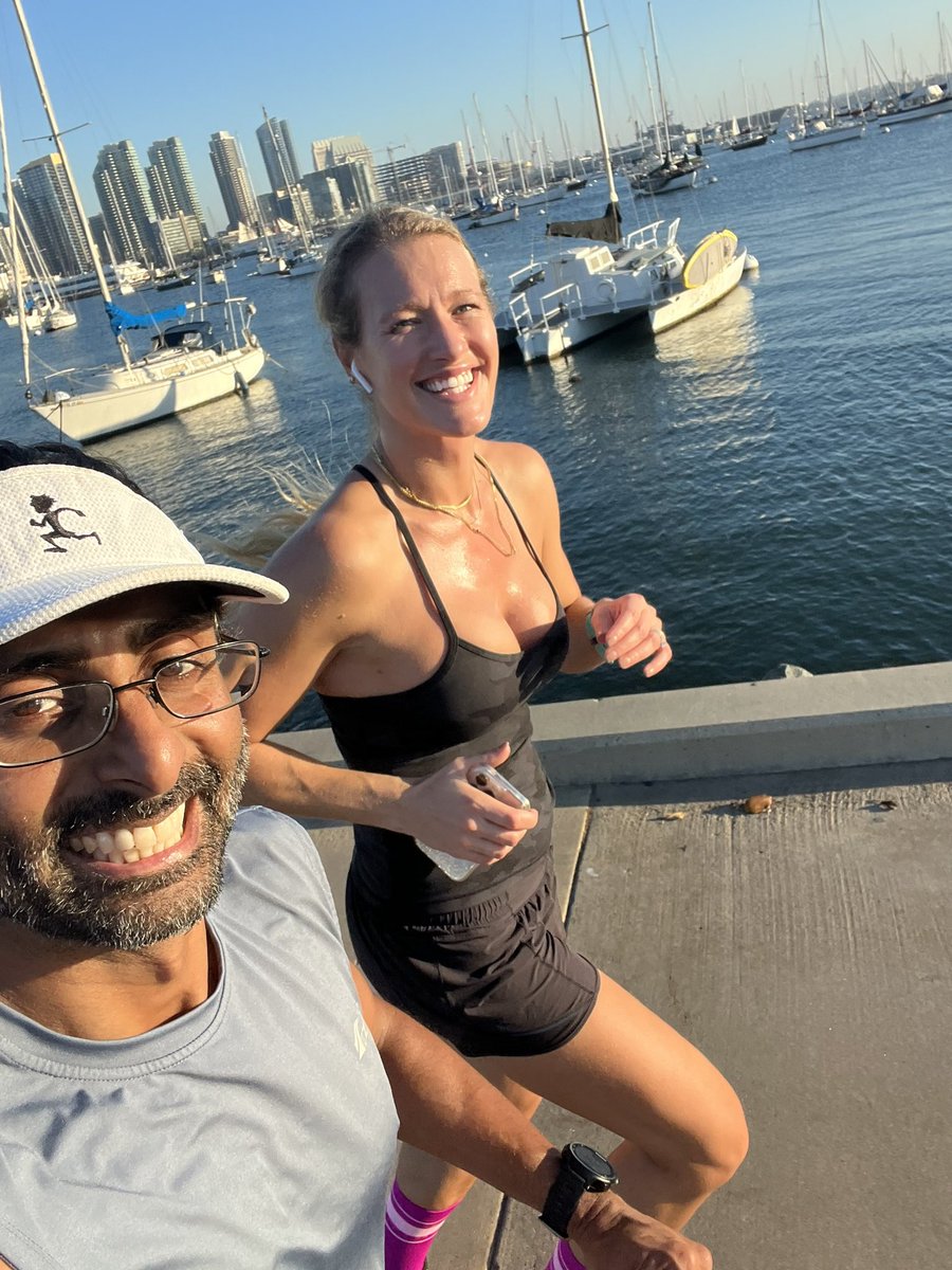 Taking a break from Clinical Congress to get that much needed run around San Diego with @herniabarbie!  

#runningsuture #wellness #ACSCC22 @CCFSurgery @AmCollSurgeons @runningsuture