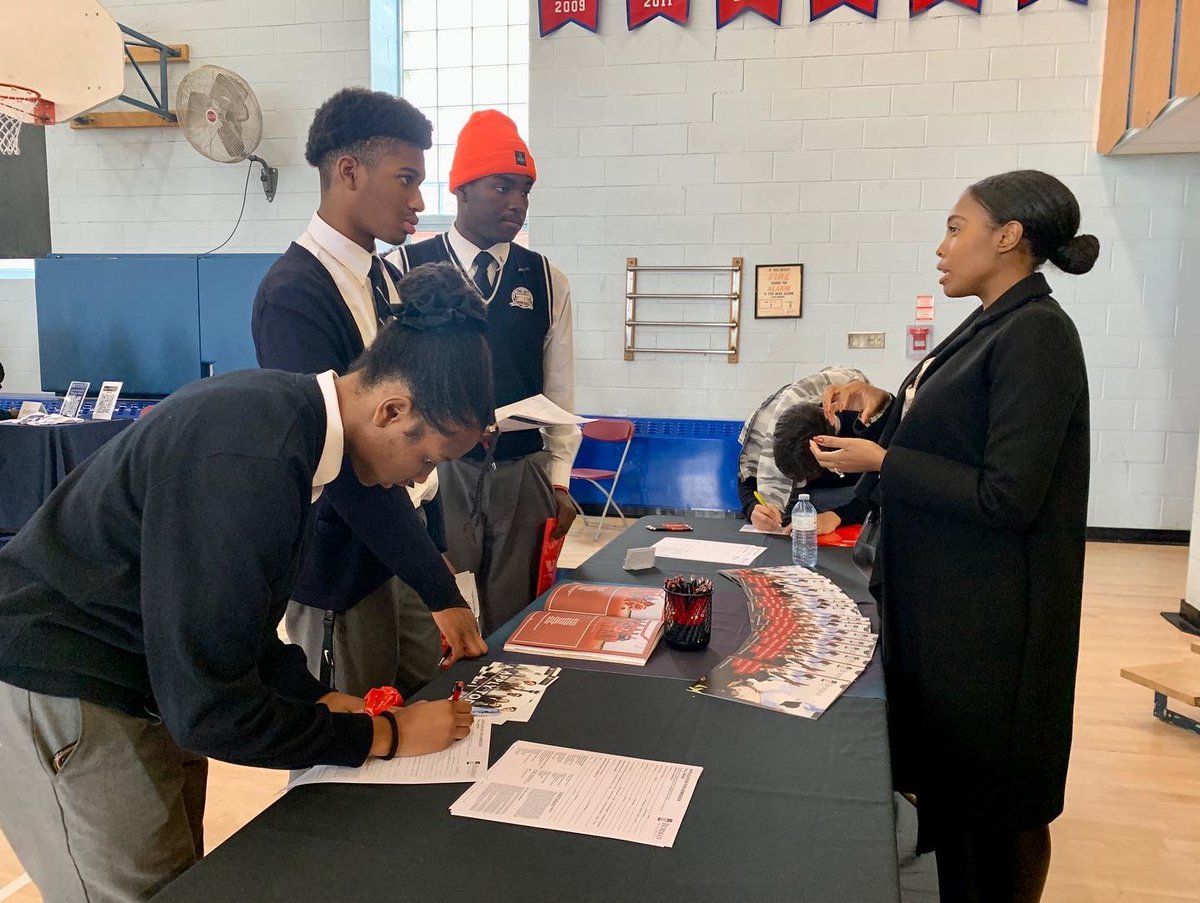 crawfordacad's tweet photo. #AdventistUniversityFair is back!  Our Juniors &amp; Seniors met with recruiters to talk about programs, admissions &amp; scholarships. https://t.co/YpoB11lpFu