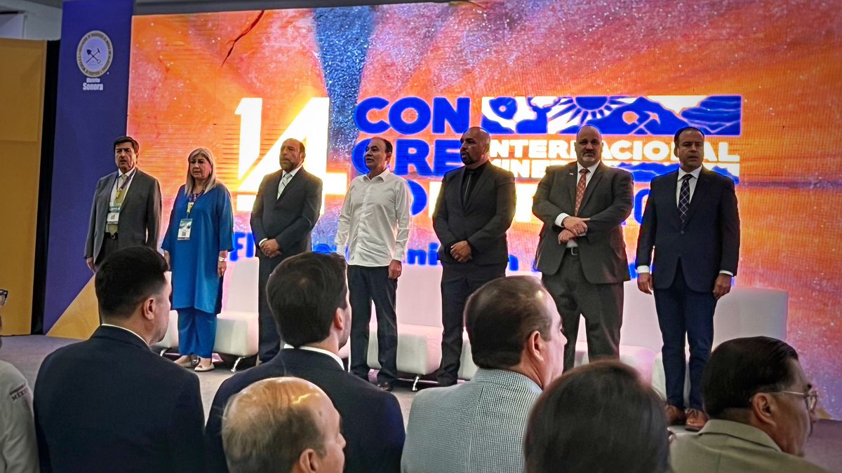 Nuestra presidenta Ana María González en el 14 Congreso Internacional Minero Sonora 2022.

#MujeresWIMdeMéxico #mujeryminería #trabajando #equidad #igualdad #inclusión #mineríaincluyente #unidassomosmasfuertes