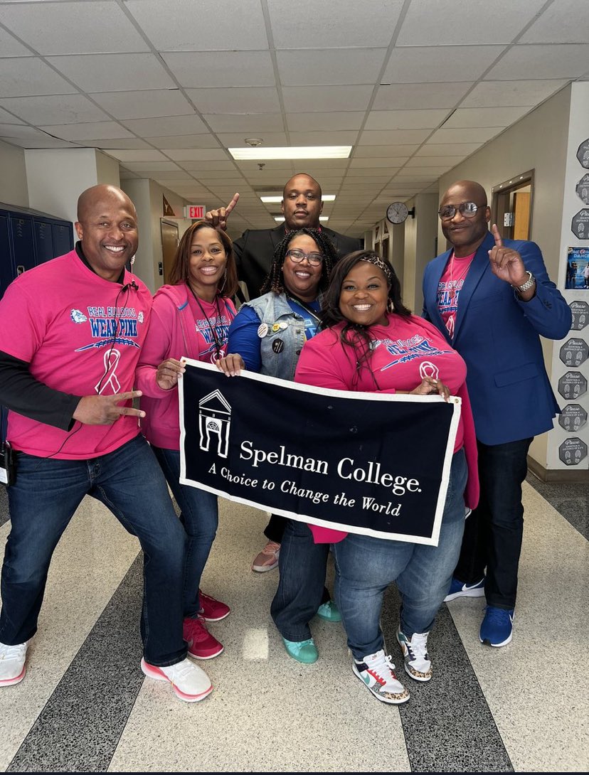 BTWWillWade's tweet photo. Great Day @ BTWashington HS! We celebrated the #1 High School teacher in APS…and met to discuss Key Performance Indicators!!! It’s homecoming week! Go Bulldogs! https://t.co/NACOIiLA7l