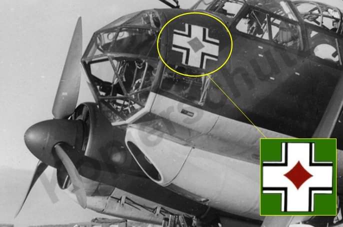 NicoJani2's tweet photo. Beautiful close-up view of the nose of a Junkers "Ju-88", we can see clearly the emblem of "3.(F)/Aufkl.Gr 22", a reconnaissance unit: A white Balkenkreuz with a red diamond at the node. #luftwaffe #germany https://t.co/UZwGnab3cI