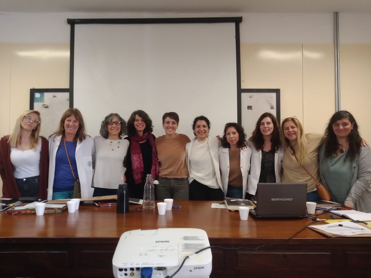 Hoy, en representación del @comitegenerosati nuestra directora <a href="/AnaliaOcchiuzzi/">Analia Occhiuzzi</a> formó parte de las Jornadas de Intersecciones entre Género y Salud en el Hospital Tornú. Una semana reflexionando sobre la Salud Pública, en perspectiva de género: un millón de desafios. <a href="/SATIarg/">SATI</a>
