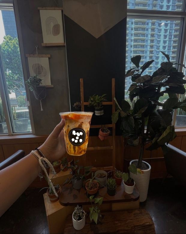 eLoanRealty's tweet photo. Established coffee shop and eatery for sale under $100K! Serve coffee, drinks and sandwiches. Current monthly gross is over $20K. Leased 1586 sqft. Rent is about $3K per month. New owner can increase 5 more hours operation. Busy downtown traffic location. Call John 858-6104766. https://t.co/ngJUYVWAQN