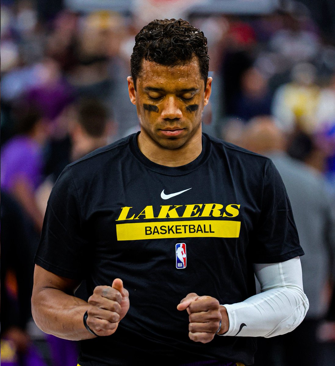 zain_gogh's tweet photo. Lakers Nation, Let's Ride https://t.co/TgTe6lJTvC