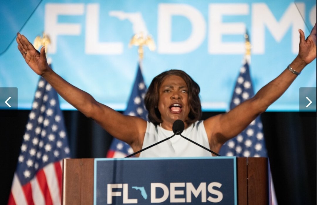 Jefiner68's tweet photo. @valdemings Whoa, neck and neck.

Purple durple...

#PlanYourVote #RegisterDemocrats #VoteEarly
#VoteValStopRubio https://t.co/KJfx2niSrv