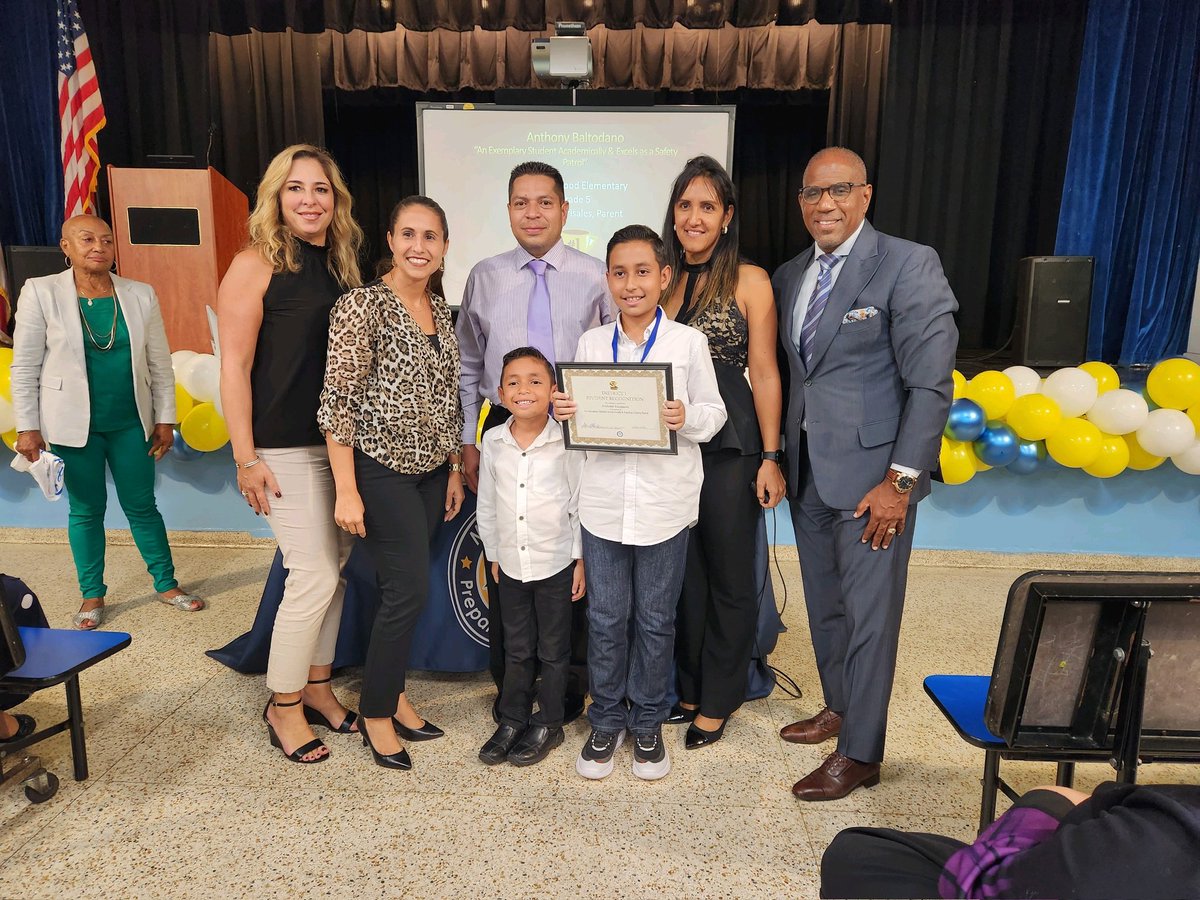 verenanro's tweet photo. Congratulations to all District 1 students recognized tonight @MDCPSNorth @MDCPS @docstevegallon https://t.co/kzwD4n3B6w
