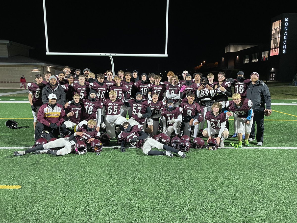 What a way to end the season!  These men just beat their cross town rivals 26-14 and finish the season 7-1!