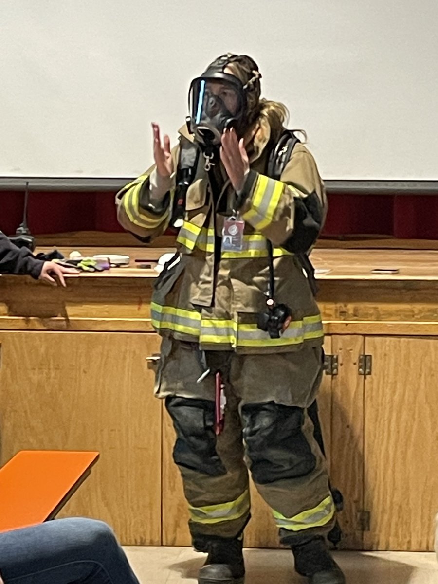 LizHedden132's tweet photo. Of course they make Mrs.Chief dress up for Fire Prevention Week. ππ§―π©βπ#doitforthechildren #primaryteacher #cpspride #ClintonFireDepartment https://t.co/31LVG4G6UZ